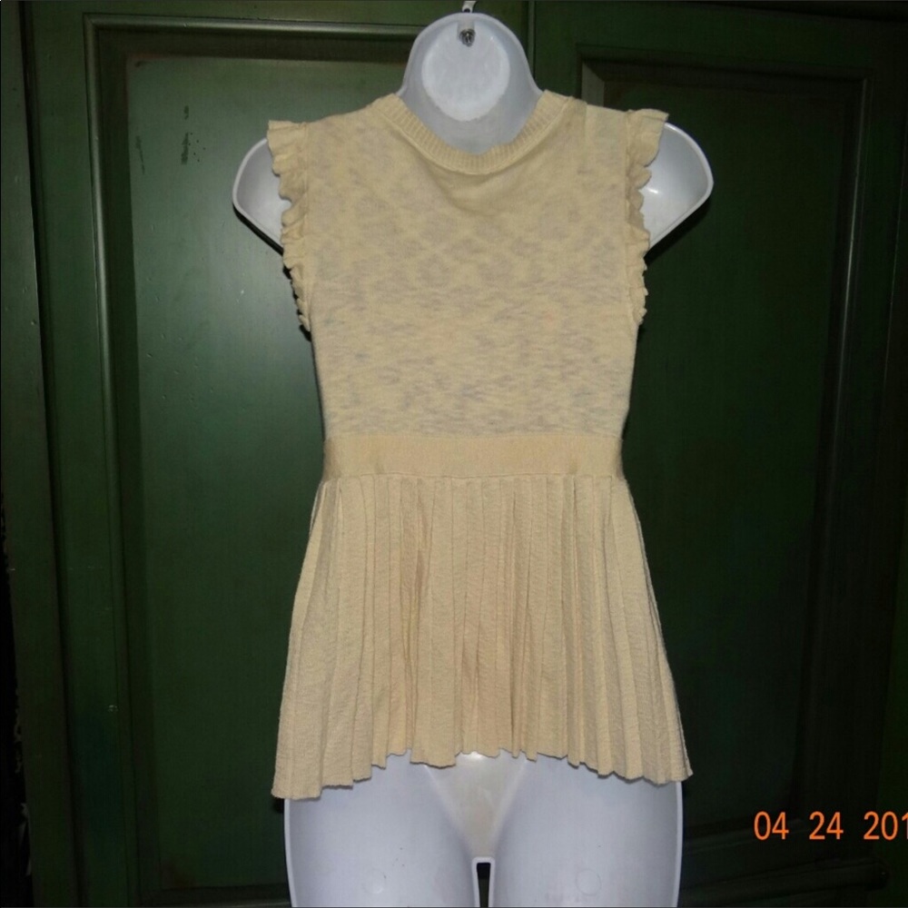 Free People Cream Pleated Top - Picture 4 of 6